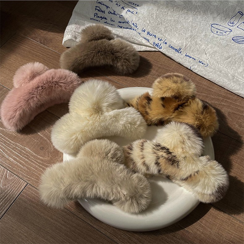 Winter Faux Fur Hair Claw Rabb - Hair Claw Clip Set review and price
